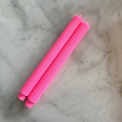 Neon Pink - 27cm Ribbed Column Taper