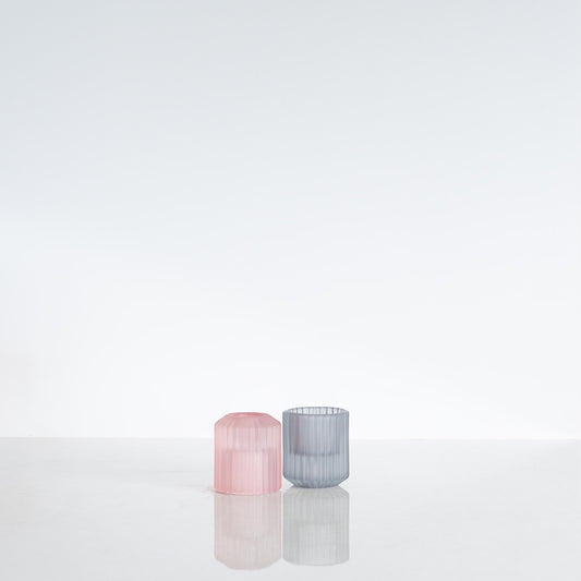 The Curved Candle Holder
