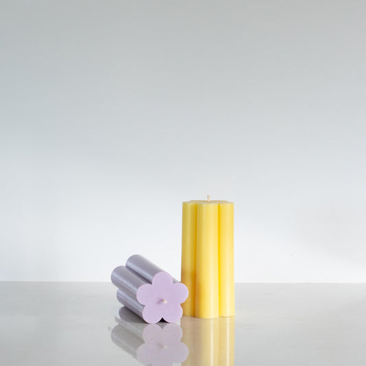 The Daisy Candle