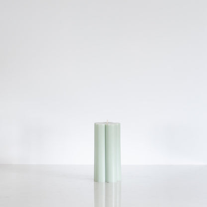 The Daisy Candle